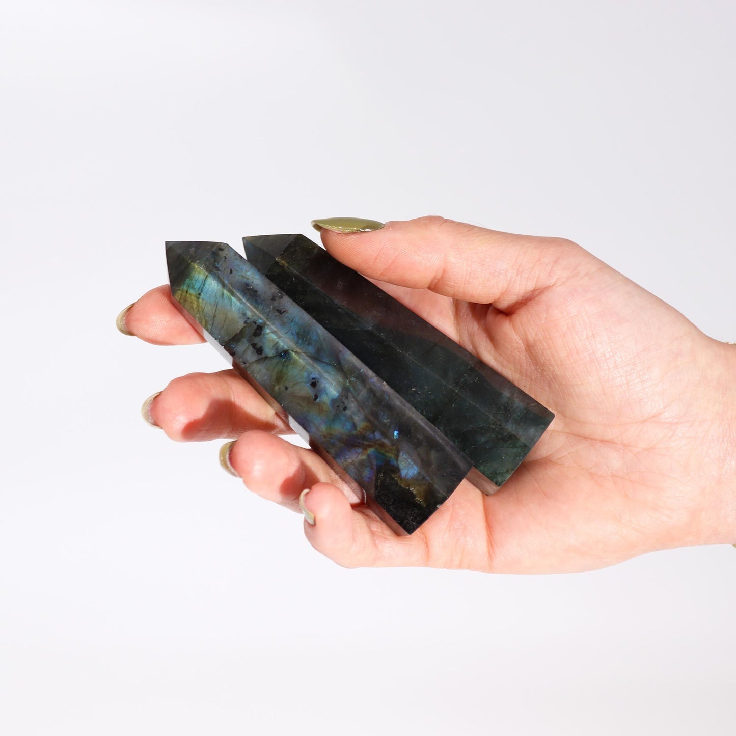 Madagascar Labradorite Point (approx 50-65gm 100x28mm) - Vivid Aromas UK