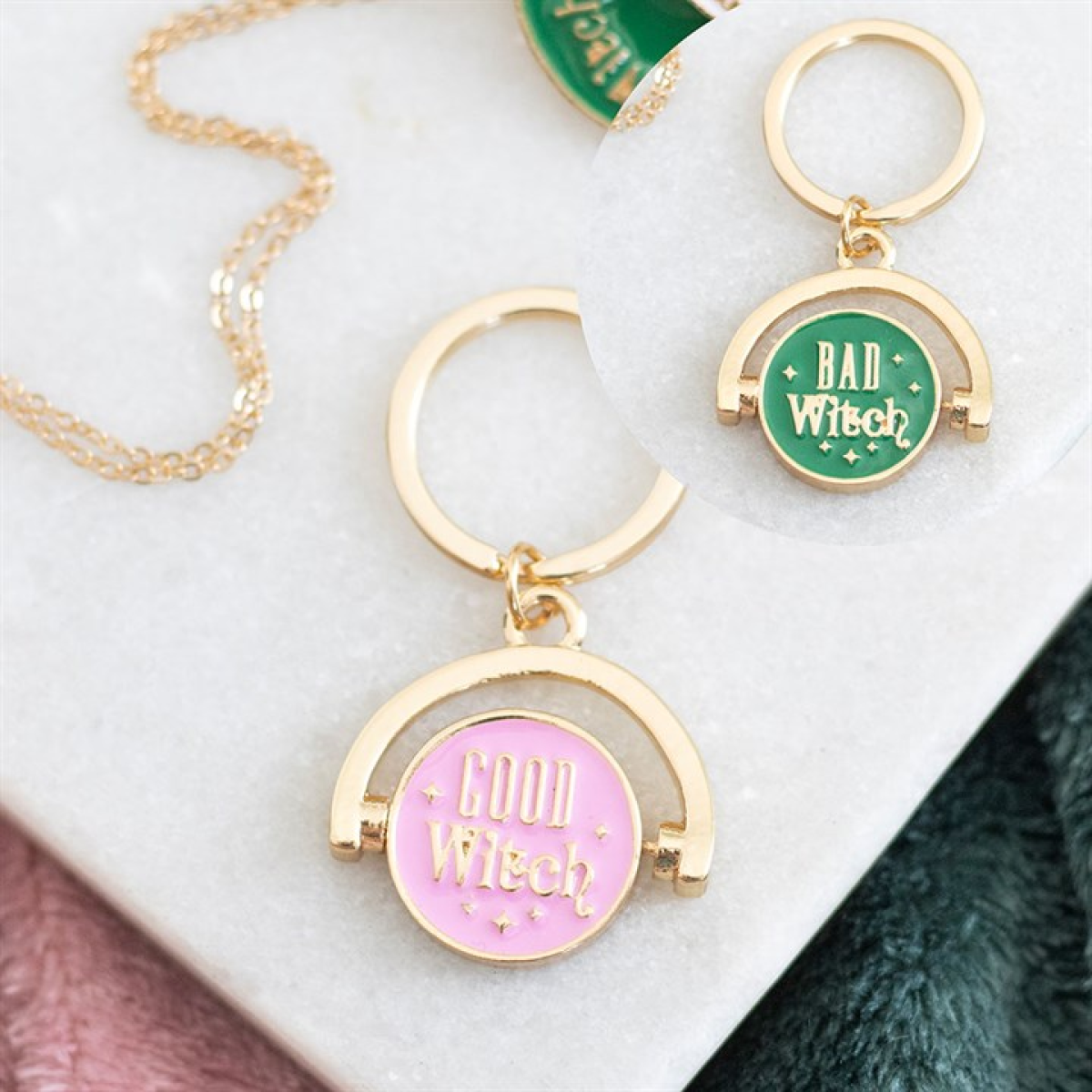 Which Witch Are You Spinning Keyring - Vivid Aromas UK