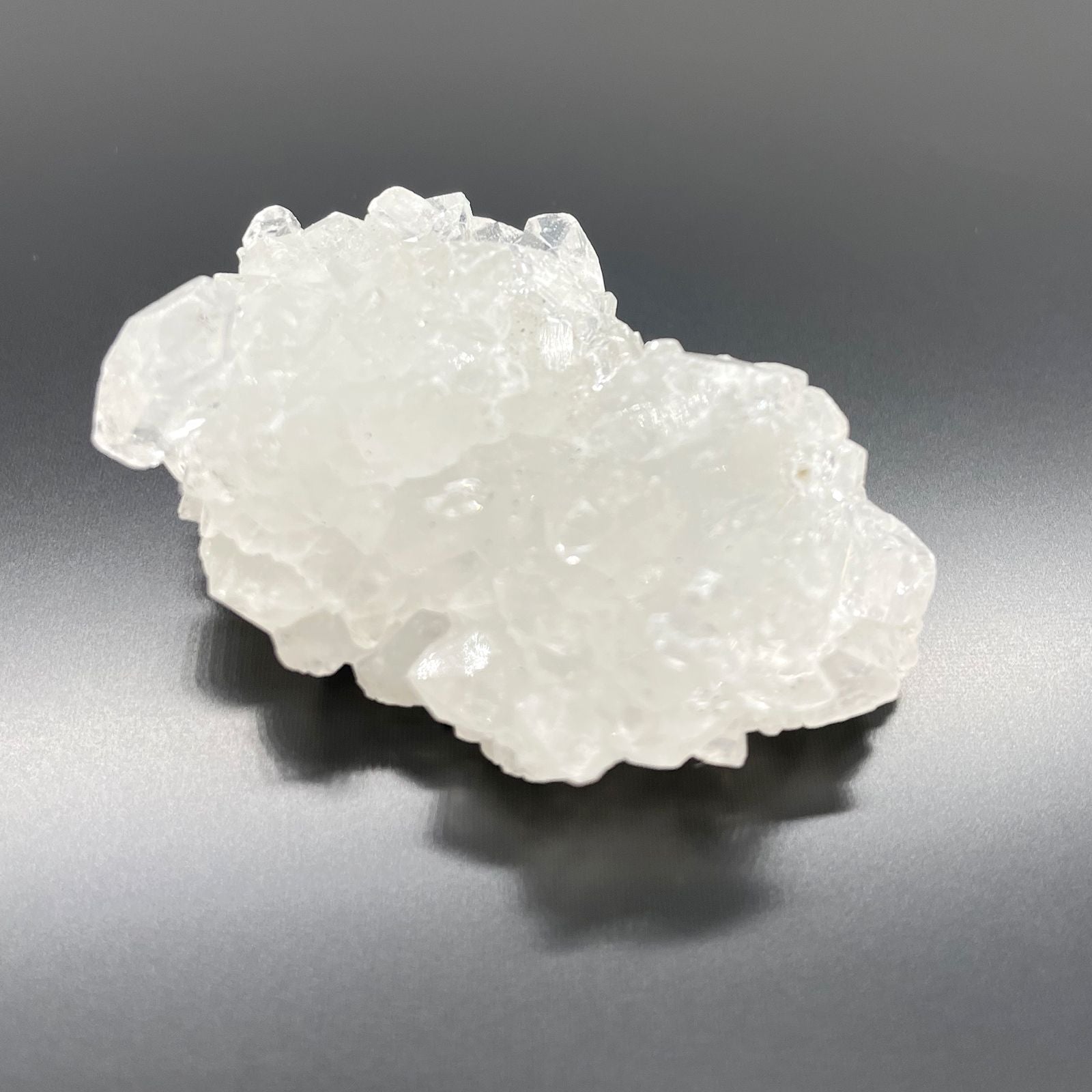 White Apophyllite Clusters 20-30mm - Vivid Aromas UK