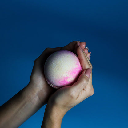 Set of 3 Pink Lemonade Bath Bombs - Vivid Aromas UK