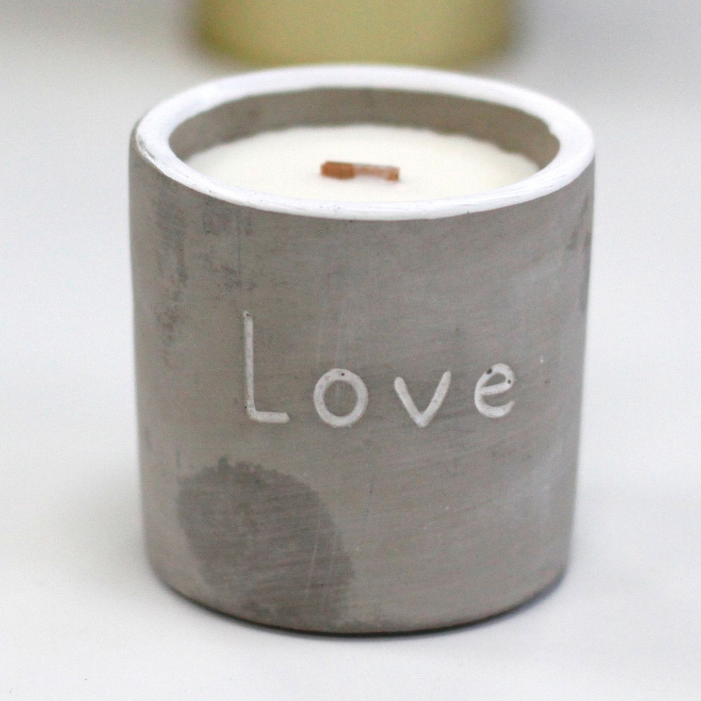 Med Pot - Love - Purple Fig & Casis - Vivid Aromas UK
