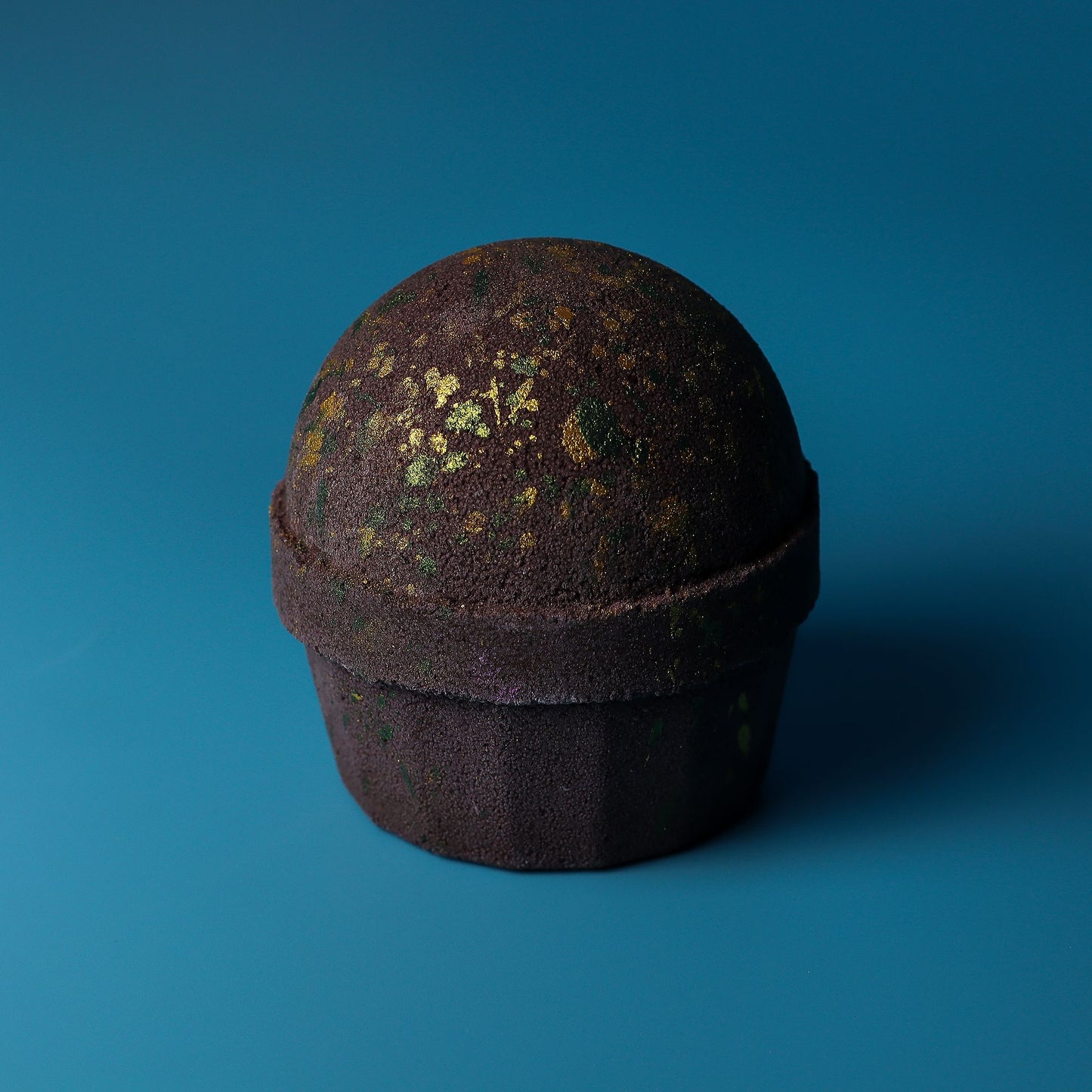 Dubai Bath Bomb - Emerald Oudh Truffle - Vivid Aromas UK