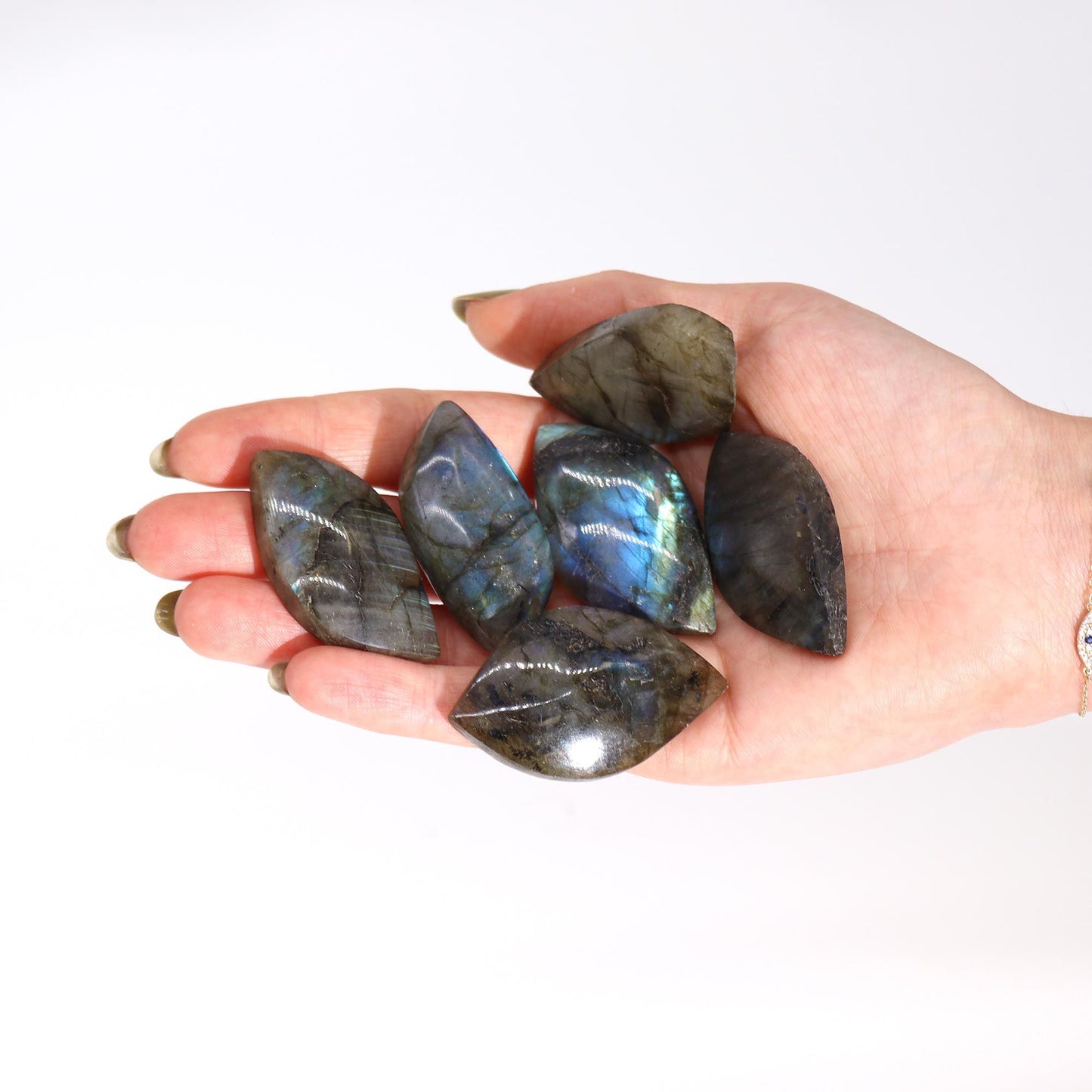 Madagascar Labradorite Leaf Stone (approx 15-20gms 45-55mm) - Vivid Aromas UK