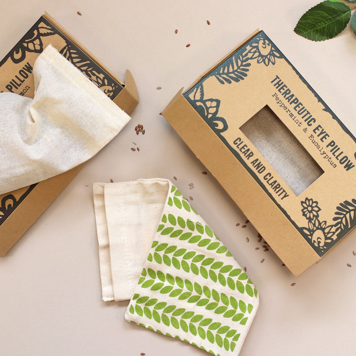 Agnes + Cat Eye Pillow - Clear & Clarity - Vivid Aromas UK