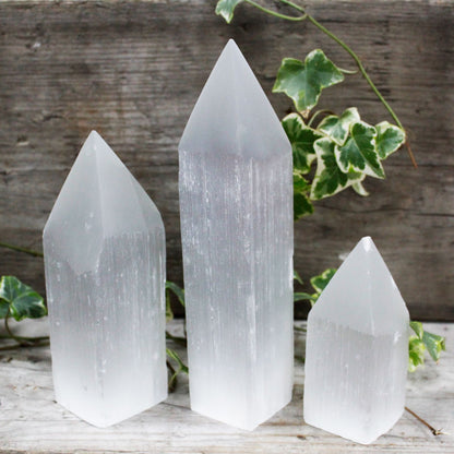 Selenite Pencil Point Tower - 20 cm - Vivid Aromas UK