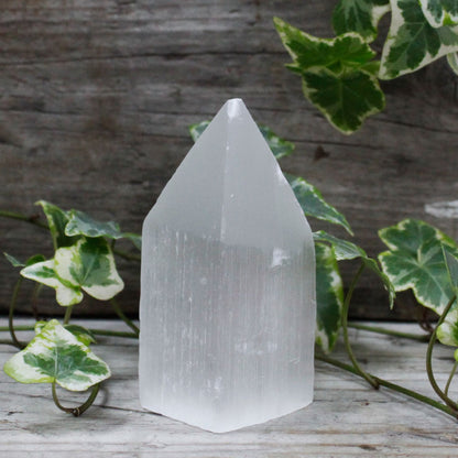 Selenite Pencil Point Tower - 10 cm - Vivid Aromas UK
