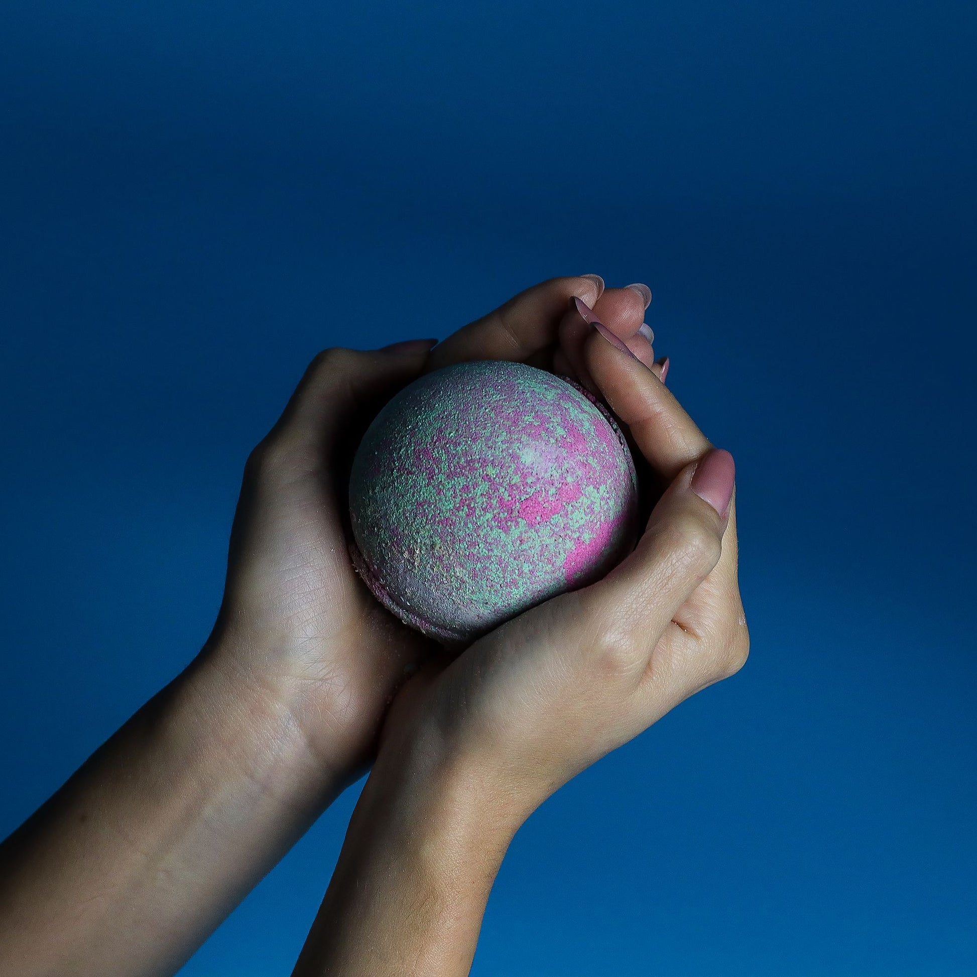 Set of 3 Fruity Rhubarb Bath Bombs - Vivid Aromas UK
