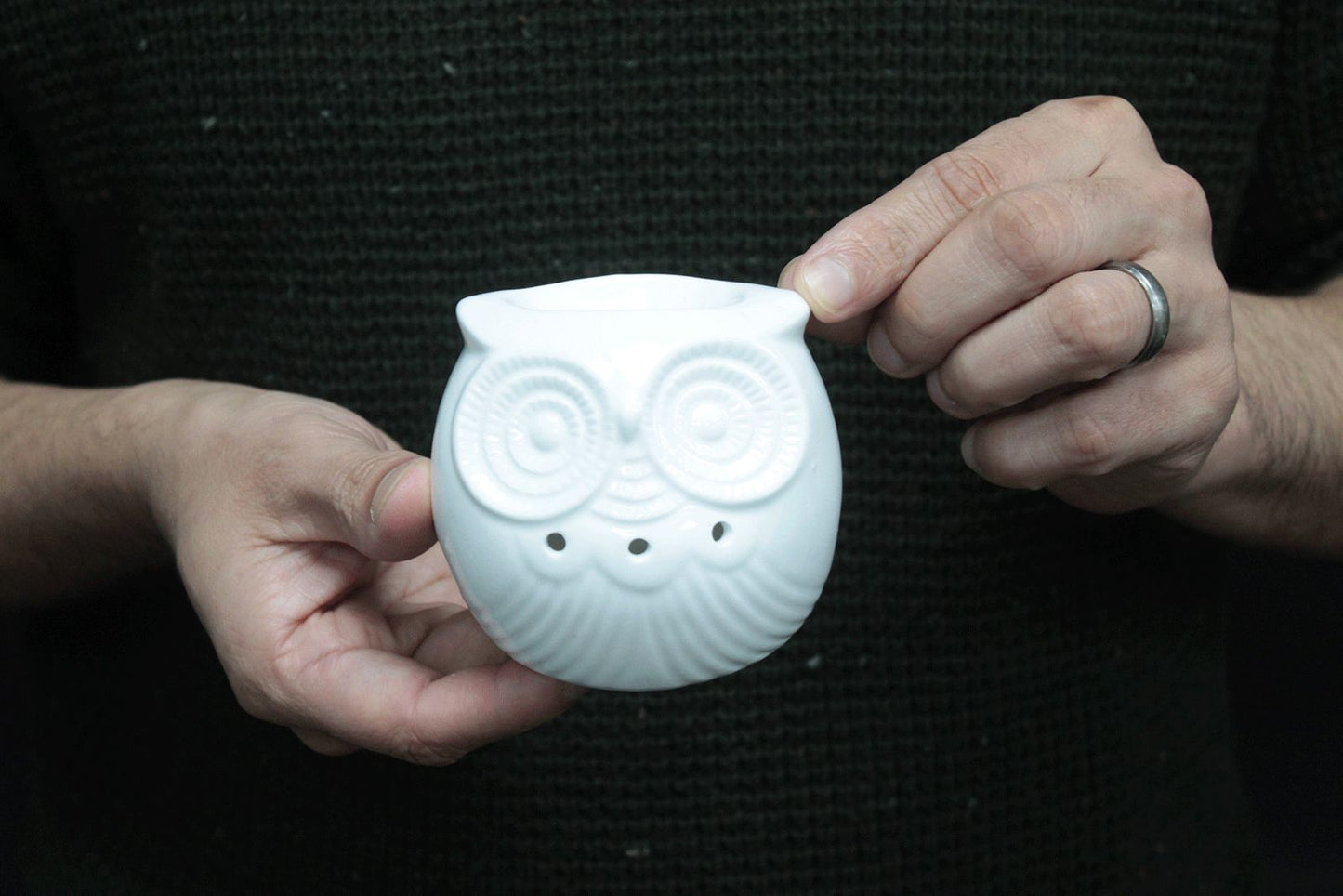Classic White Oil Burner - Short Owl - Vivid Aromas UK