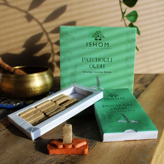 Pack of 15 Natural Incense Smudge Bricks and Burner - Patchouli Wood - Vivid Aromas UK