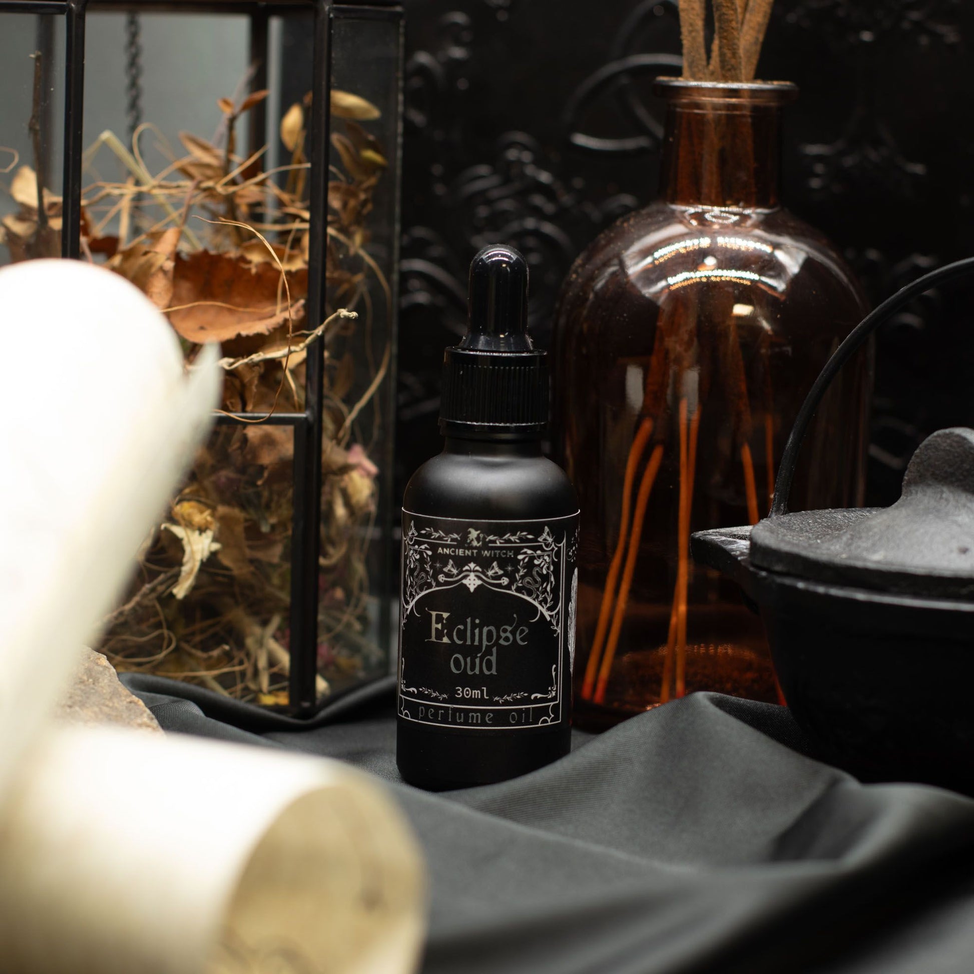 Ancient Witch Perfume Oil - Eclipse Oud - Vivid Aromas UK