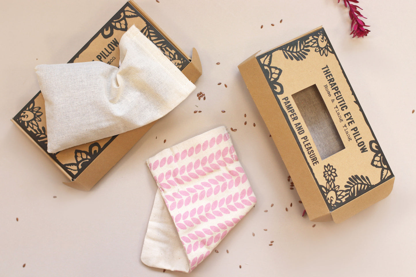 Agnes & Cat Eye Pillow - Pamper & Pleasure - Vivid Aromas UK