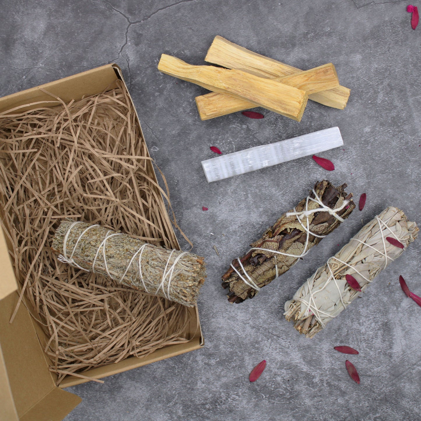 Energy Cleansing & Smudging Kit - Home - Vivid Aromas UK