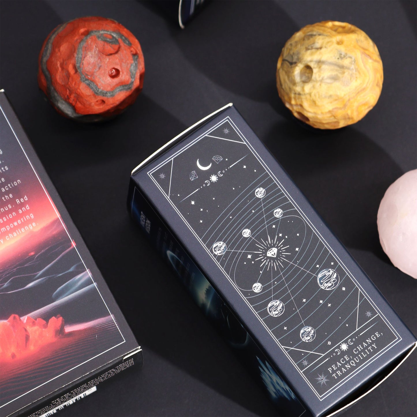 Ametyst Planet on a Sola Goldstone Stand (JUPITER) - Vivid Aromas UK