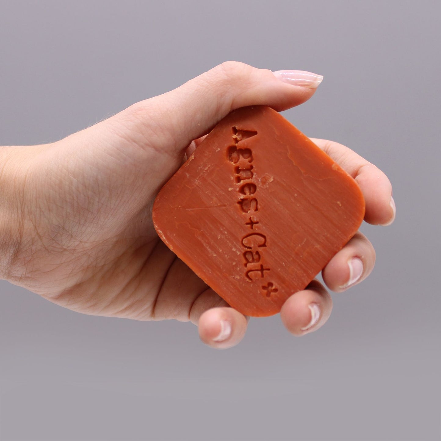 Agnes + Cat Pressed Peonies Solid Shampoo - Vivid Aromas UK