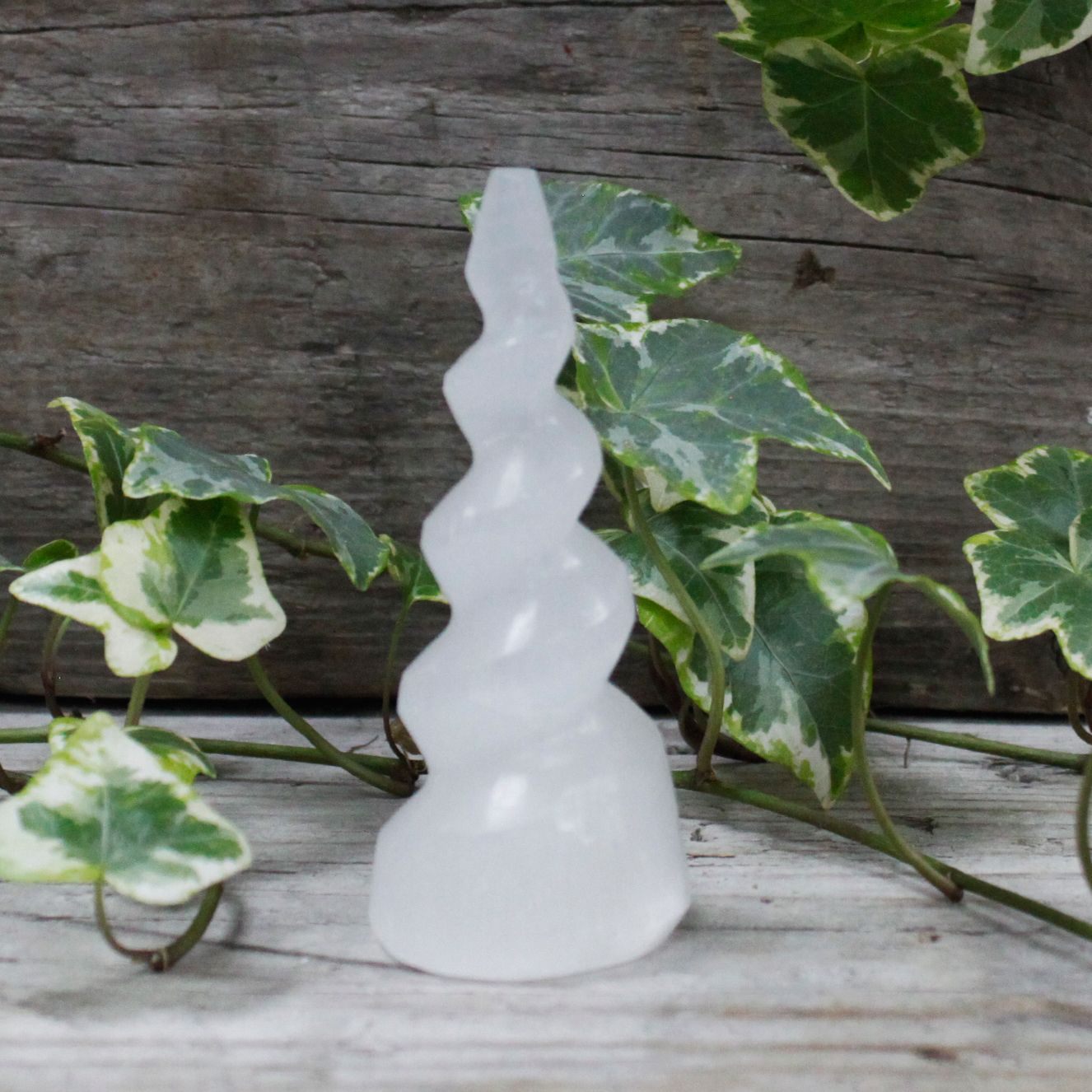 Selenite Spiral Unicorn Horn Tower - 10 cm - Vivid Aromas UK