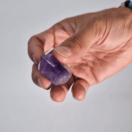 Small Rich Colour Amethyst Points (approx 4-5.5cm) - Vivid Aromas UK