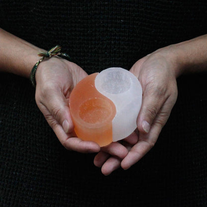 Selenite Ying Yang Candle Holder - Vivid Aromas UK