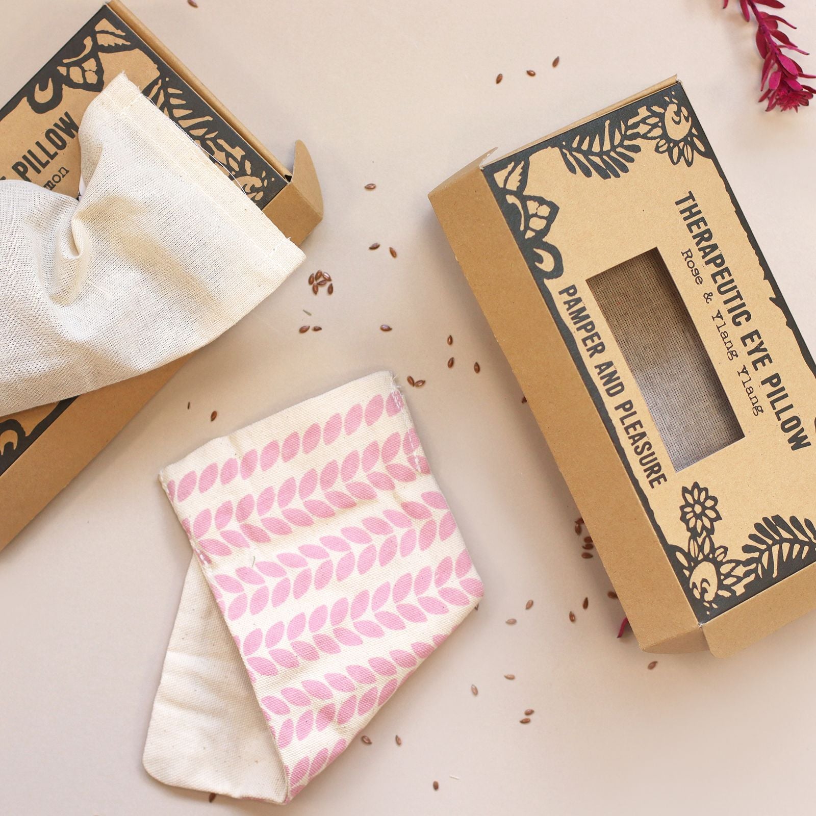 Agnes & Cat Eye Pillow - Pamper & Pleasure - Vivid Aromas UK