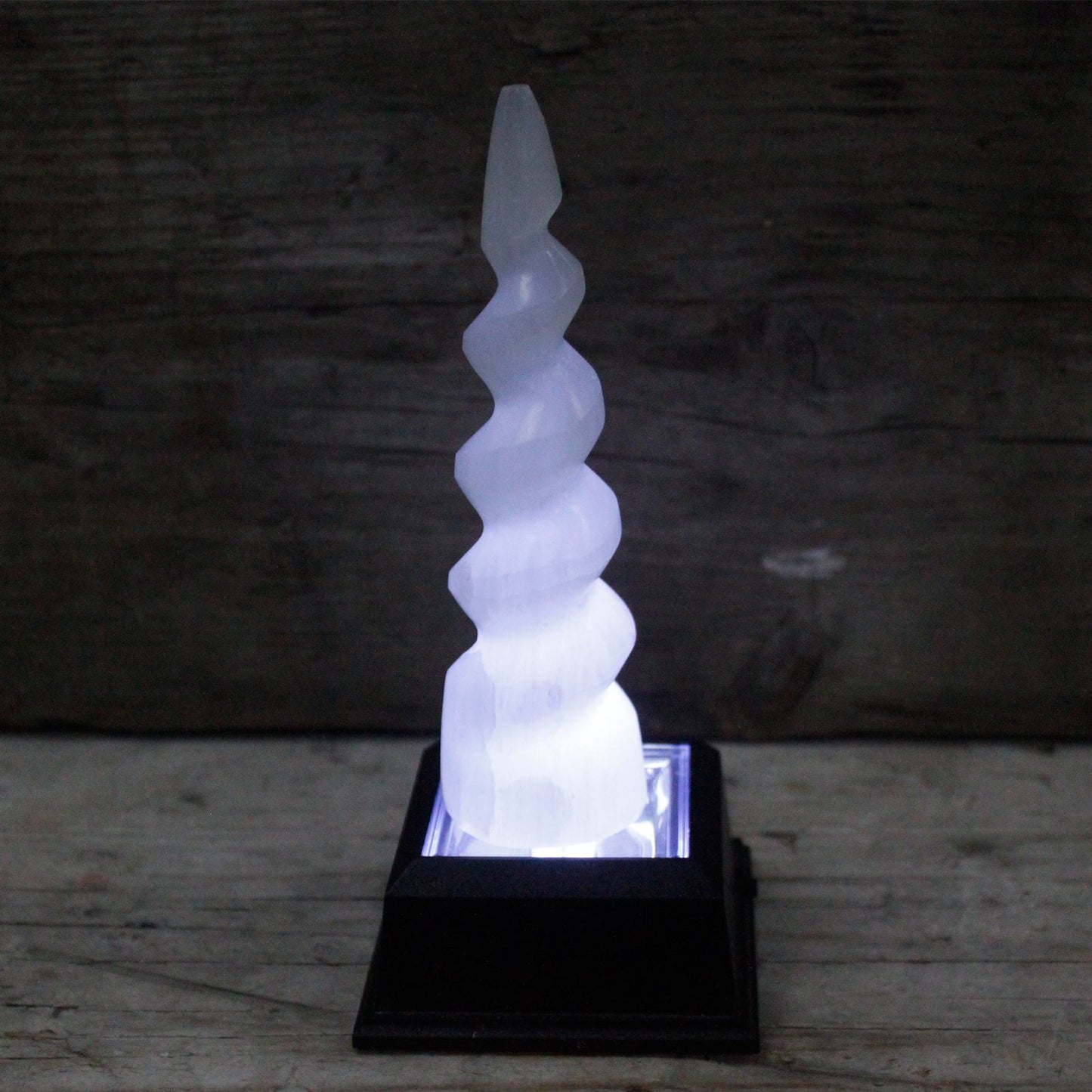 Selenite Spiral Unicorn Horn Tower - 15 cm - Vivid Aromas UK