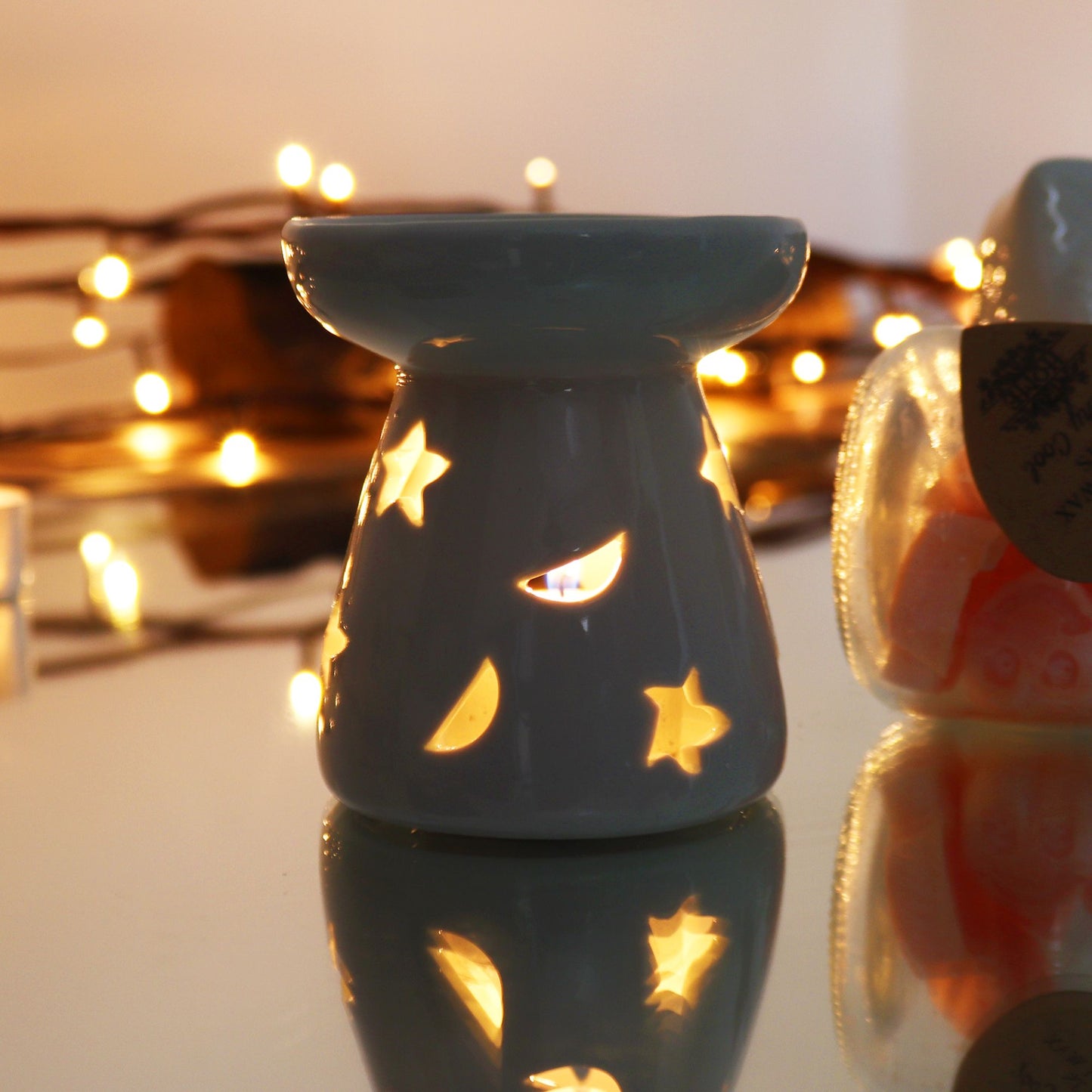 Sm Classic White Oil Burner - Moon & Star - Vivid Aromas UK